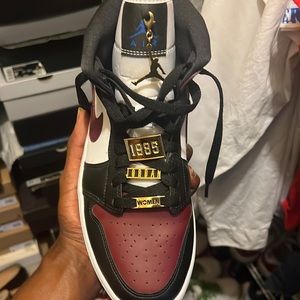Jordan 1s Burgundy black and white (women’s addition)